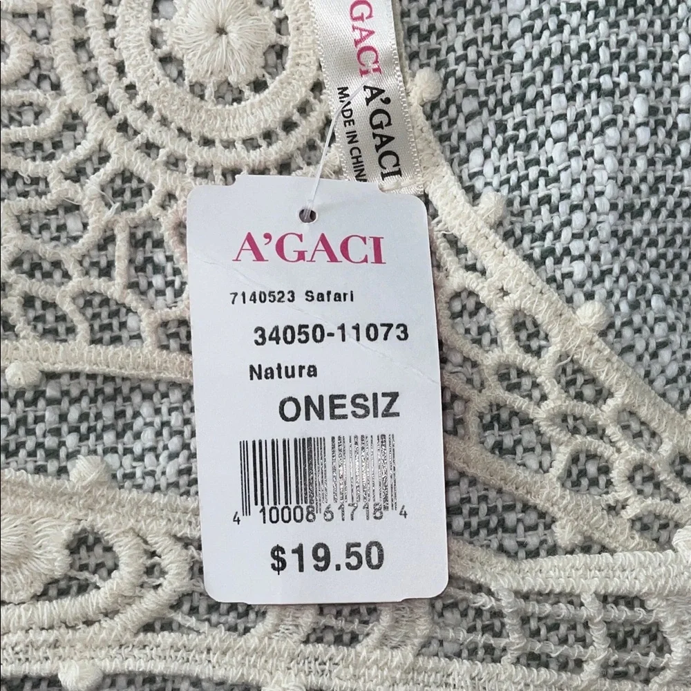 A'gaci Beige Crochet Pattern Top - Picture 6 of 6
